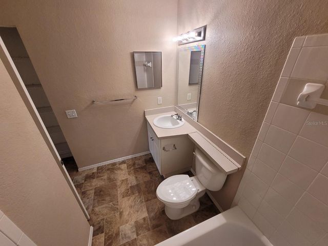 36101 DEER CREEK DRIVE 201, Zephyrhills, FL 33541