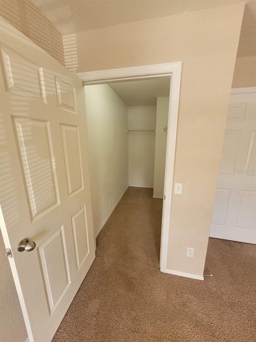 36101 DEER CREEK DRIVE 201, Zephyrhills, FL 33541