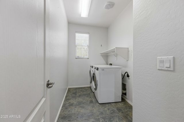 42448 W ALMIRA Drive, Maricopa, AZ 85138