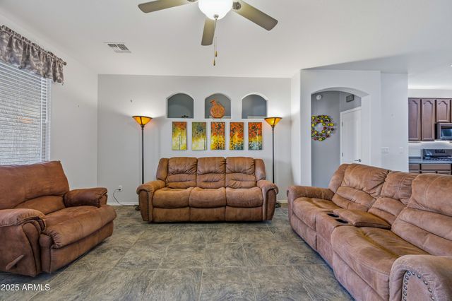 42448 W ALMIRA Drive, Maricopa, AZ 85138