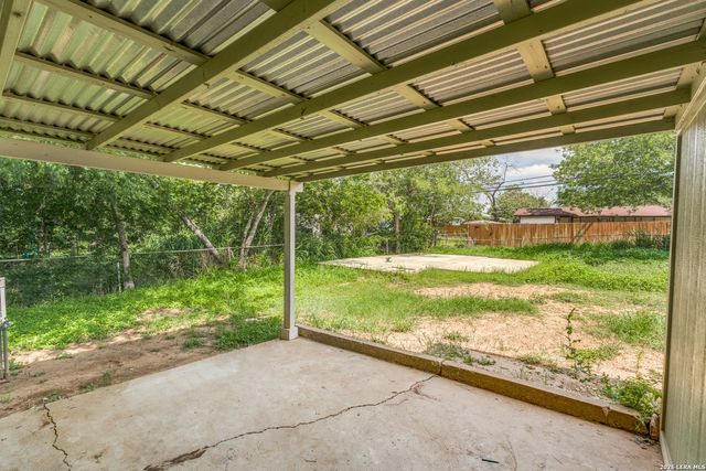 2935 LASSES BLVD, San Antonio, TX 78223