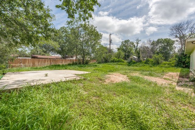 2935 LASSES BLVD, San Antonio, TX 78223