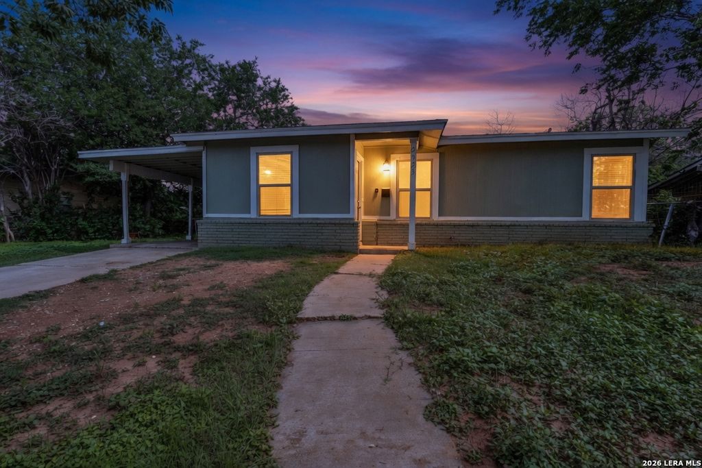 2935 LASSES BLVD, San Antonio, TX 78223