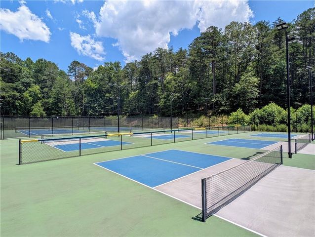 725 Blue Ridge Drive, Sautee Nacoochee, GA 30571