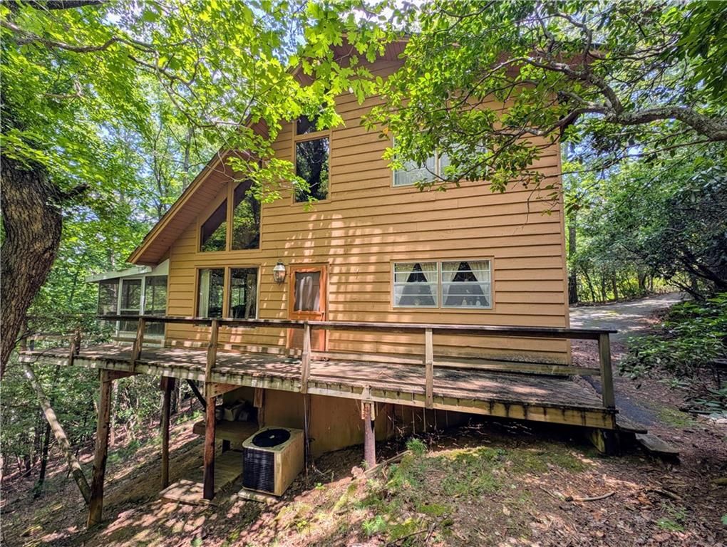 725 Blue Ridge Drive, Sautee Nacoochee, GA 30571