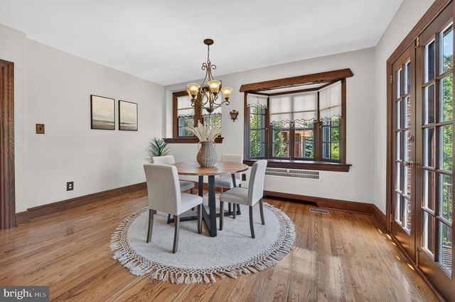 319 N NEWTON LAKE DR, Collingswood, NJ 08108