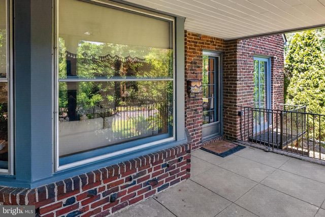 319 N NEWTON LAKE DR, Collingswood, NJ 08108