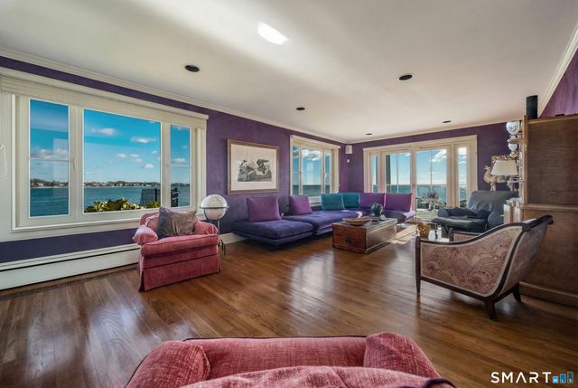 84 Johnsons Point Road, Branford, CT 06405