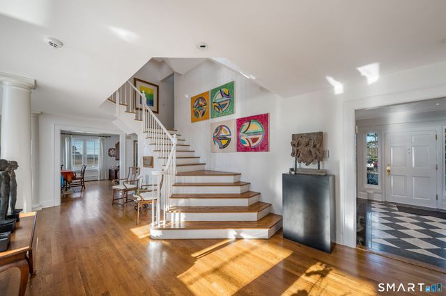 84 Johnsons Point Road, Branford, CT 06405