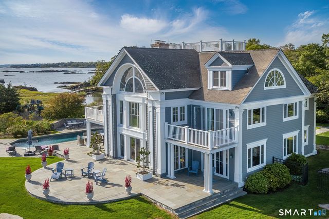 84 Johnsons Point Road, Branford, CT 06405