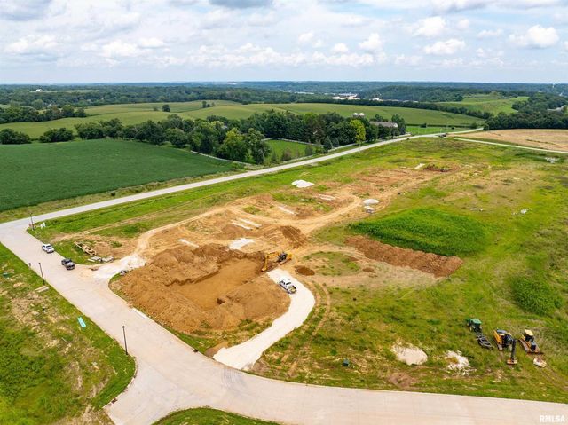 35 FRANK Court, Le Claire, IA 52753