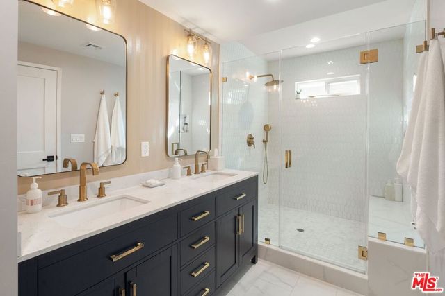 14745 Cumpston Street, Sherman Oaks, CA 91411