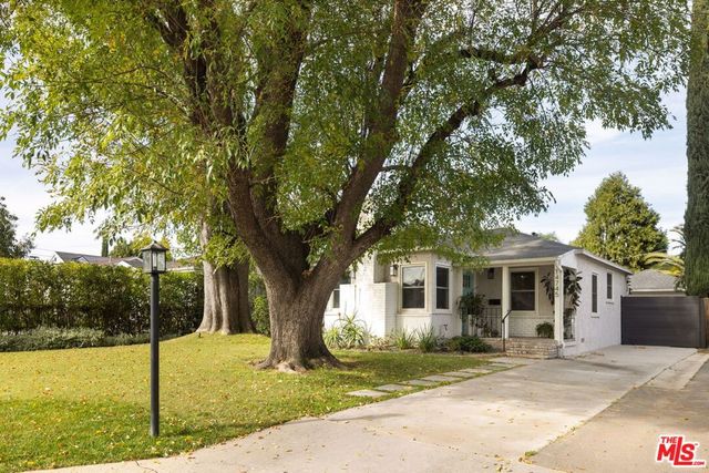 14745 Cumpston Street, Sherman Oaks, CA 91411