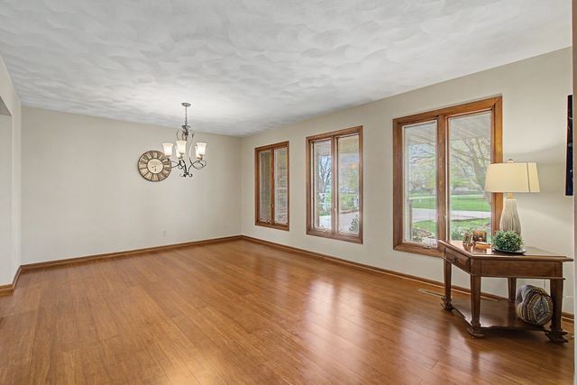 24 Lori Lane Court, Geneseo, IL 61254