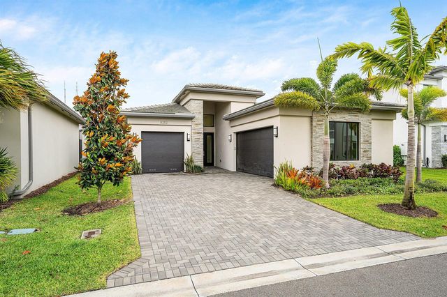 8252 Crystal Downs Avenue, Boca Raton, FL 33434