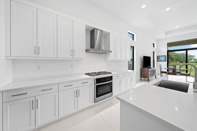 8252 Crystal Downs Avenue, Boca Raton, FL 33434