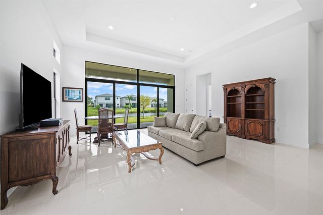 8252 Crystal Downs Avenue, Boca Raton, FL 33434