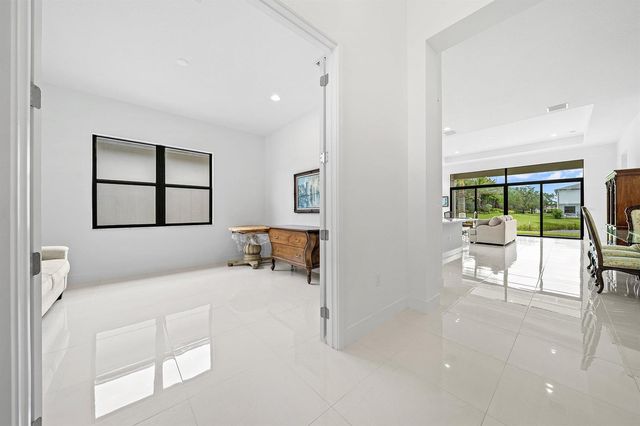8252 Crystal Downs Avenue, Boca Raton, FL 33434