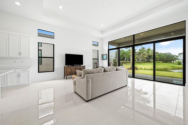 8252 Crystal Downs Avenue, Boca Raton, FL 33434
