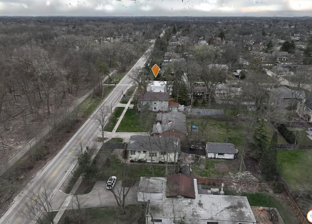 933 Harms Road, Glenview, IL 60025