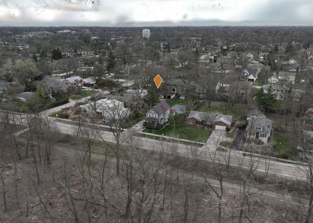 933 Harms Road, Glenview, IL 60025