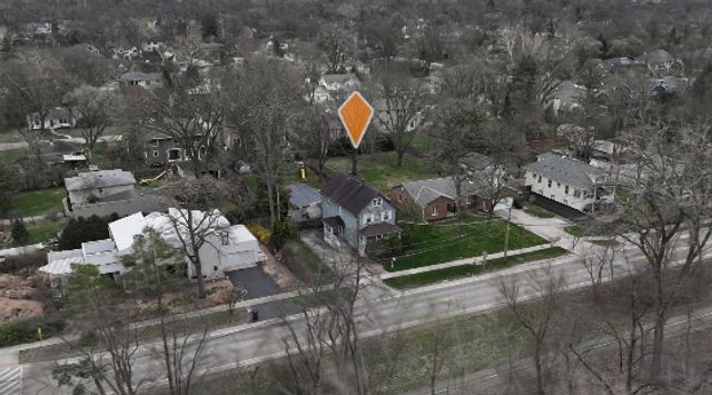 933 Harms Road, Glenview, IL 60025