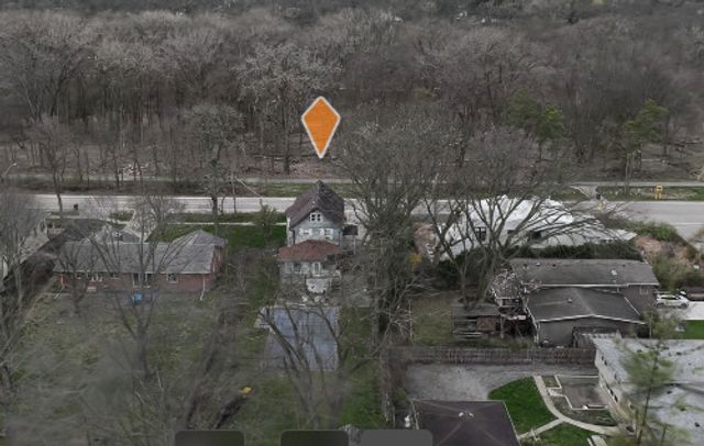 933 Harms Road, Glenview, IL 60025