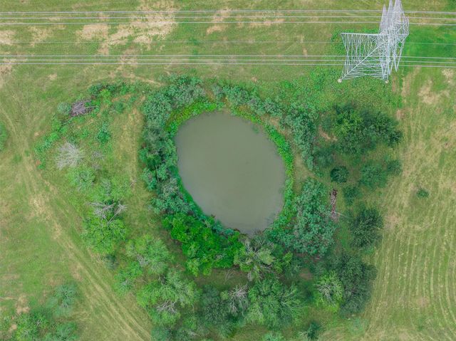 401 FM 672, Dale, TX 78616