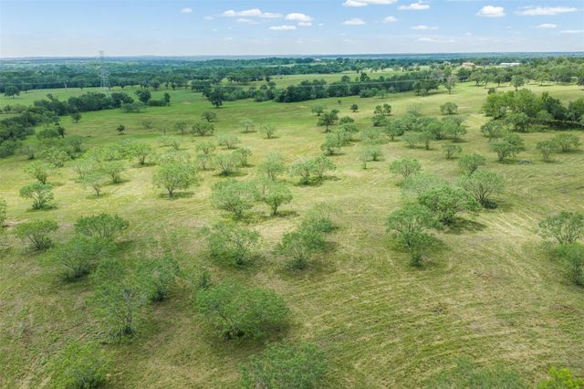 401 FM 672, Dale, TX 78616