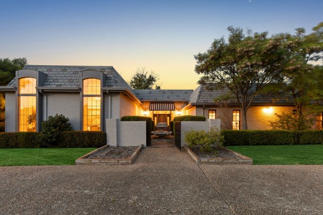 6515 Calais Drive, Dallas, TX 75254