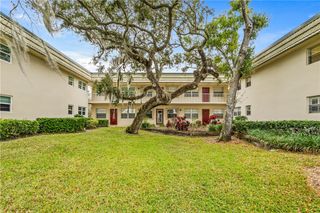 11 Vista Gardens Trail 204, Vero Beach, FL 32962