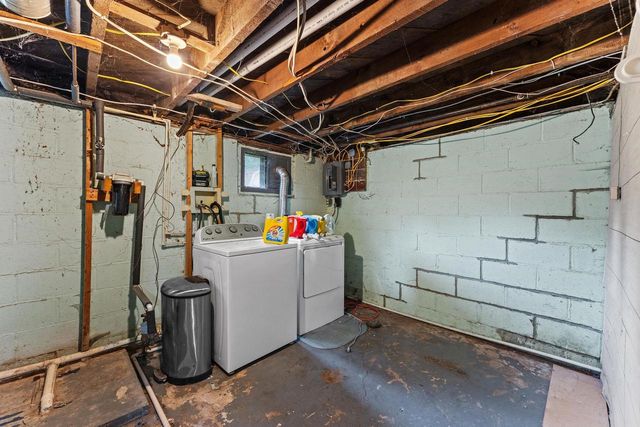226 N Oak Street, Reedsburg, WI 53959