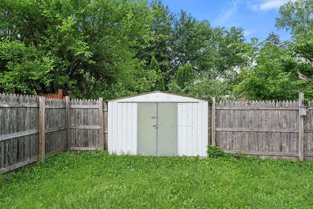226 N Oak Street, Reedsburg, WI 53959