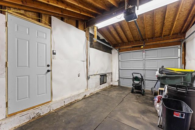 226 N Oak Street, Reedsburg, WI 53959