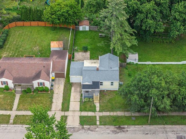 226 N Oak Street, Reedsburg, WI 53959