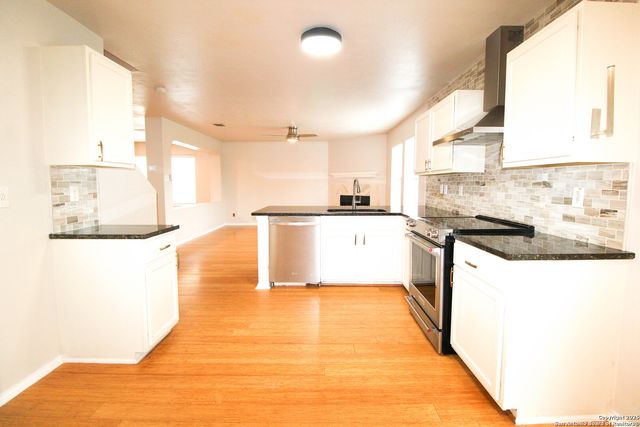 9706 Battle Pass, San Antonio, TX 78239