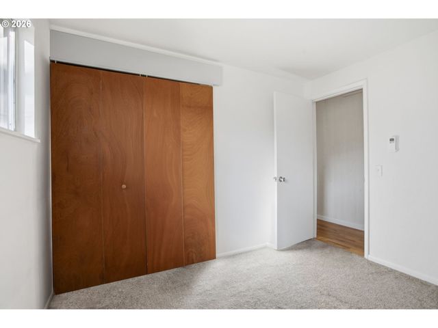 4295 FERRY St, Eugene, OR 97405