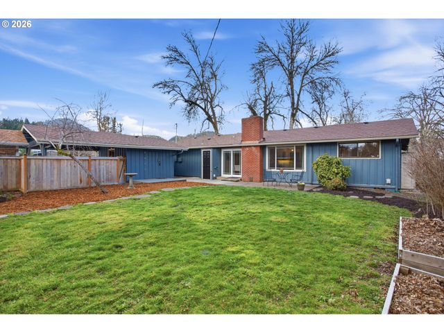 4295 FERRY St, Eugene, OR 97405