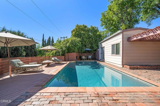 127 South Lane, South Pasadena, CA 91030