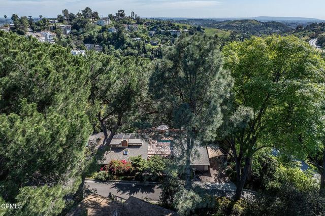 127 South Lane, South Pasadena, CA 91030