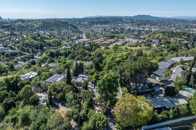 127 South Lane, South Pasadena, CA 91030