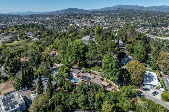 127 South Lane, South Pasadena, CA 91030