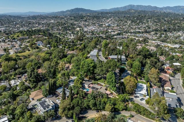 127 South Lane, South Pasadena, CA 91030