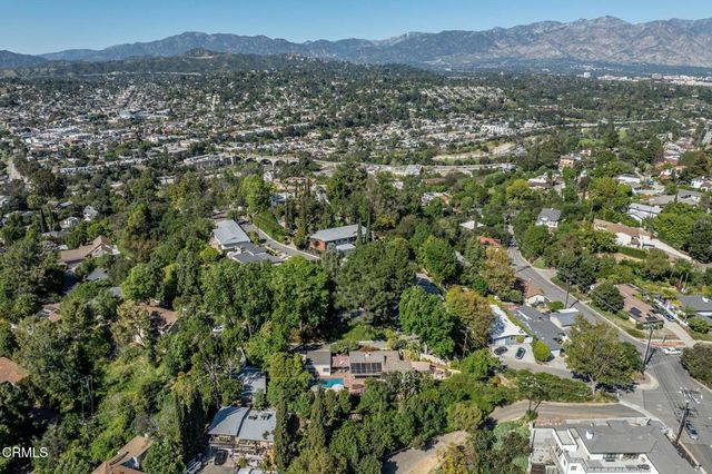 127 South Lane, South Pasadena, CA 91030