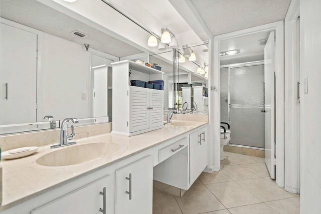 6320 BOCA DEL MAR Drive 302, Boca Raton, FL 33433