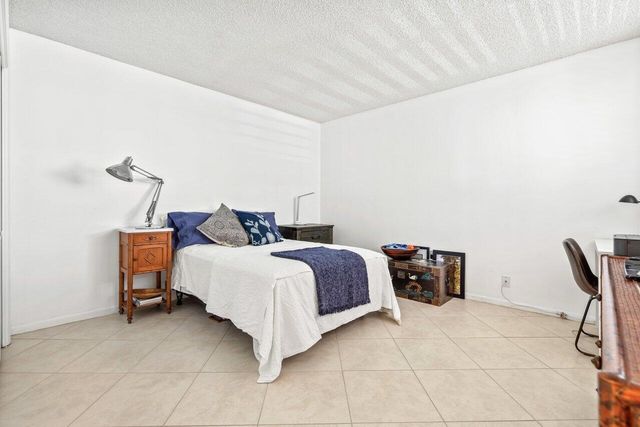 6320 BOCA DEL MAR Drive 302, Boca Raton, FL 33433