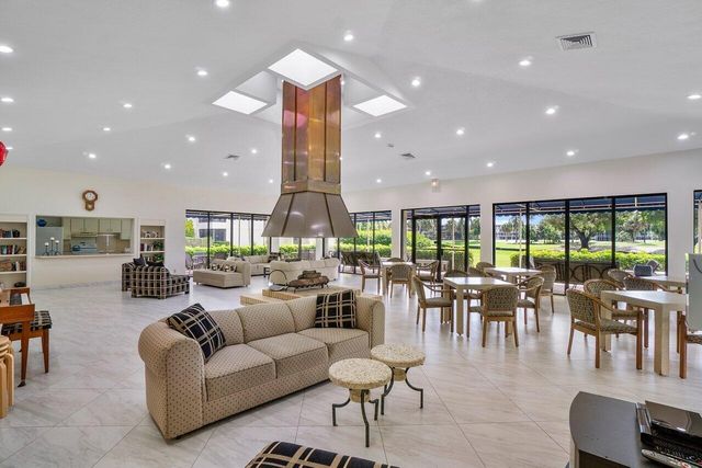 6320 BOCA DEL MAR Drive 302, Boca Raton, FL 33433