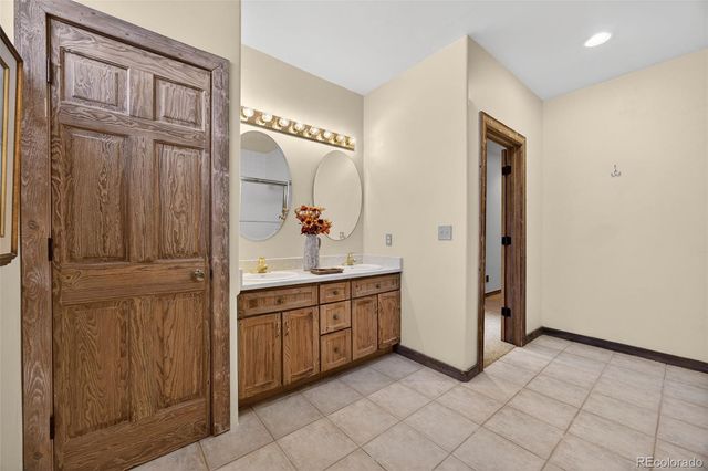 12291 S Critchell Lane, Littleton, CO 80127