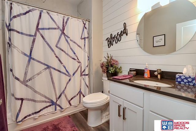 8110 Cooper Court, Lincoln, NE 68506