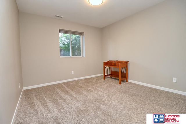 8110 Cooper Court, Lincoln, NE 68506